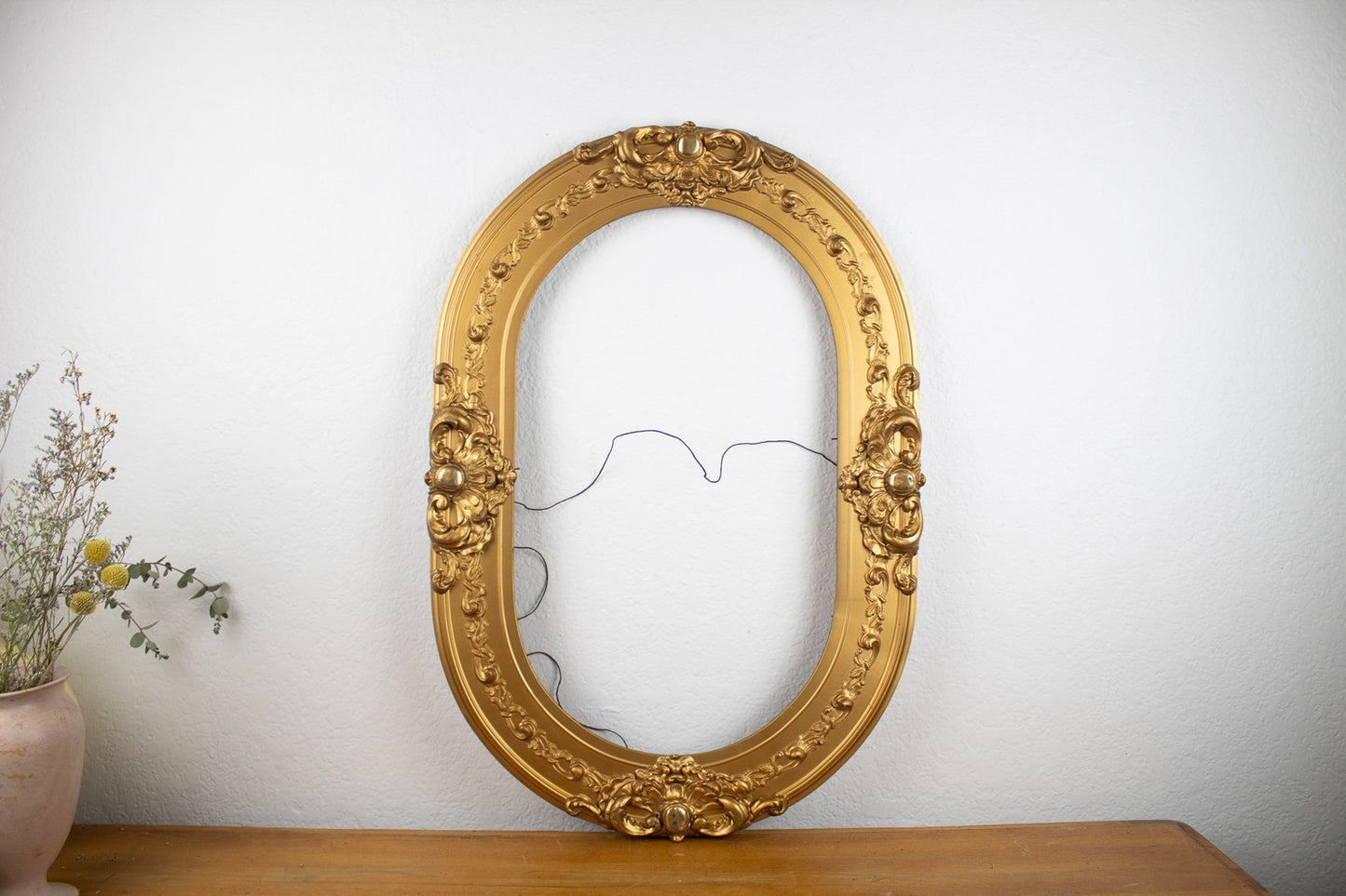 Oval Antique Frame